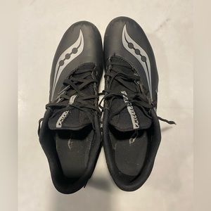 Men’s Saucony Spitfire track shoes size 11.5